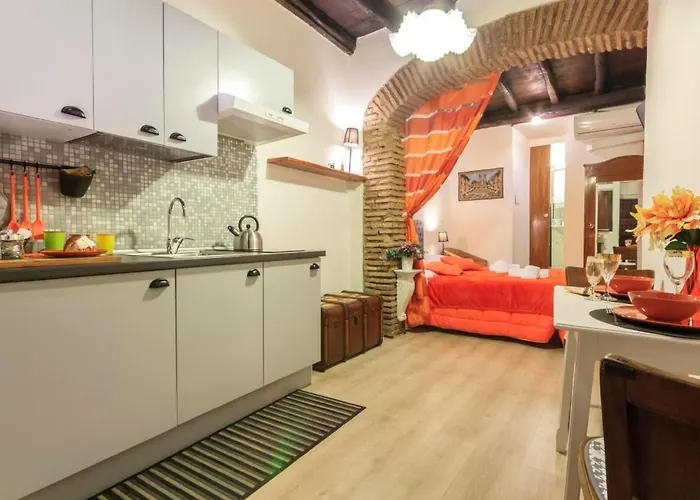 Appartamento Charmantes- Komfortables Im Herzen Von Ro By Interhome Roma